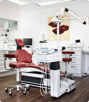 Zahnarztpraxis Bissingen (Behandlungsraum)